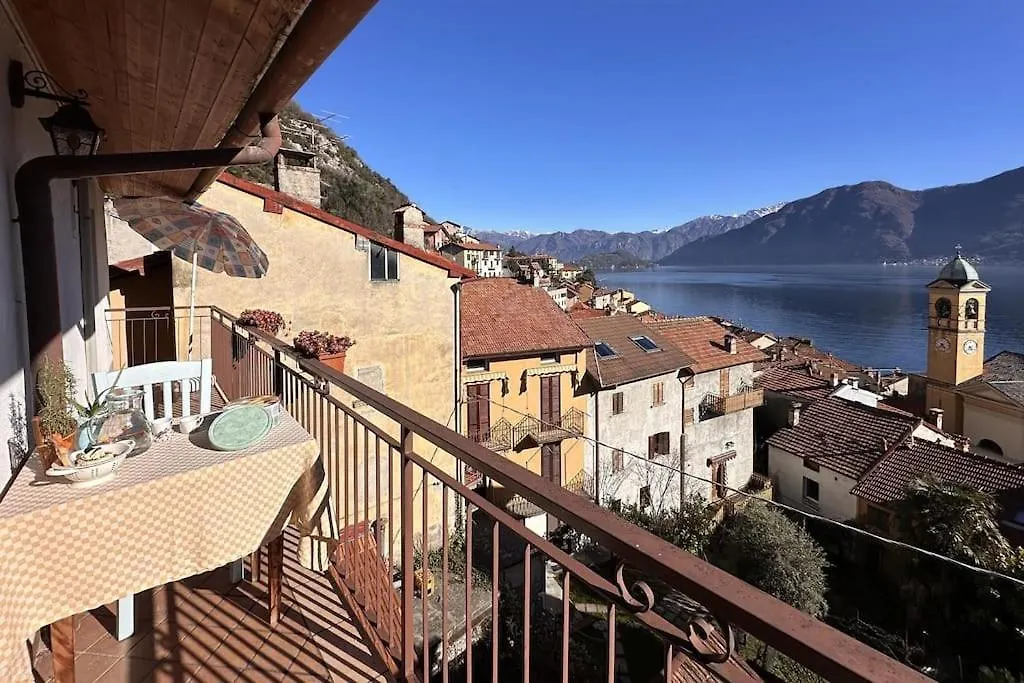 Faro Sul Lago Apt - Colonno Apartmán